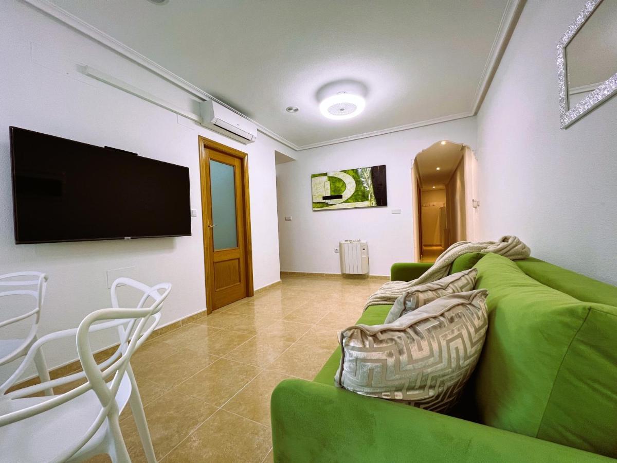 Holiday Suite Fragata Torrevieja Exterior photo