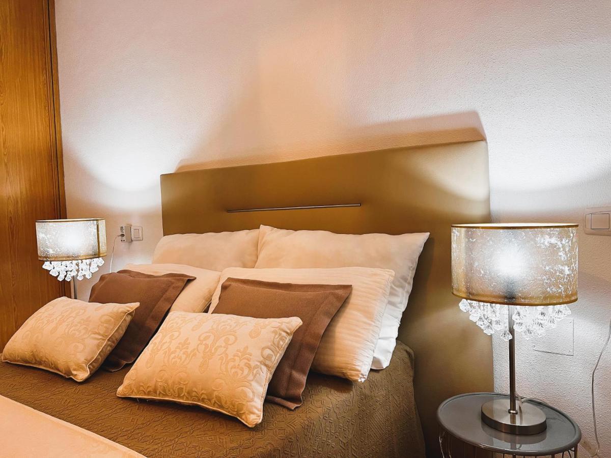 Holiday Suite Fragata Torrevieja Exterior photo